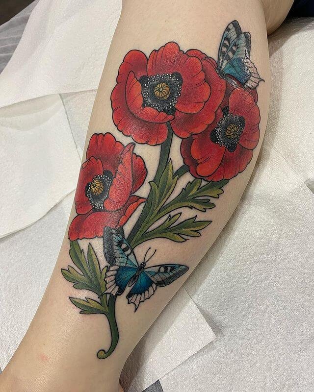 Conception de tatouage de coquelicot traditionnel 