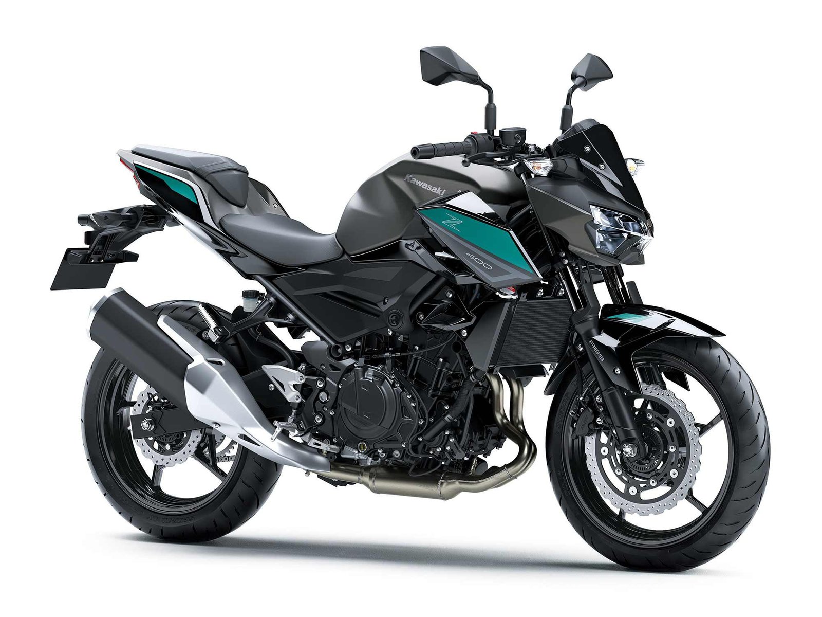 Petit prix, facile à conduire et engageant.  Le Z400 est un excellent rapport qualité-prix pour de nombreux cyclistes.