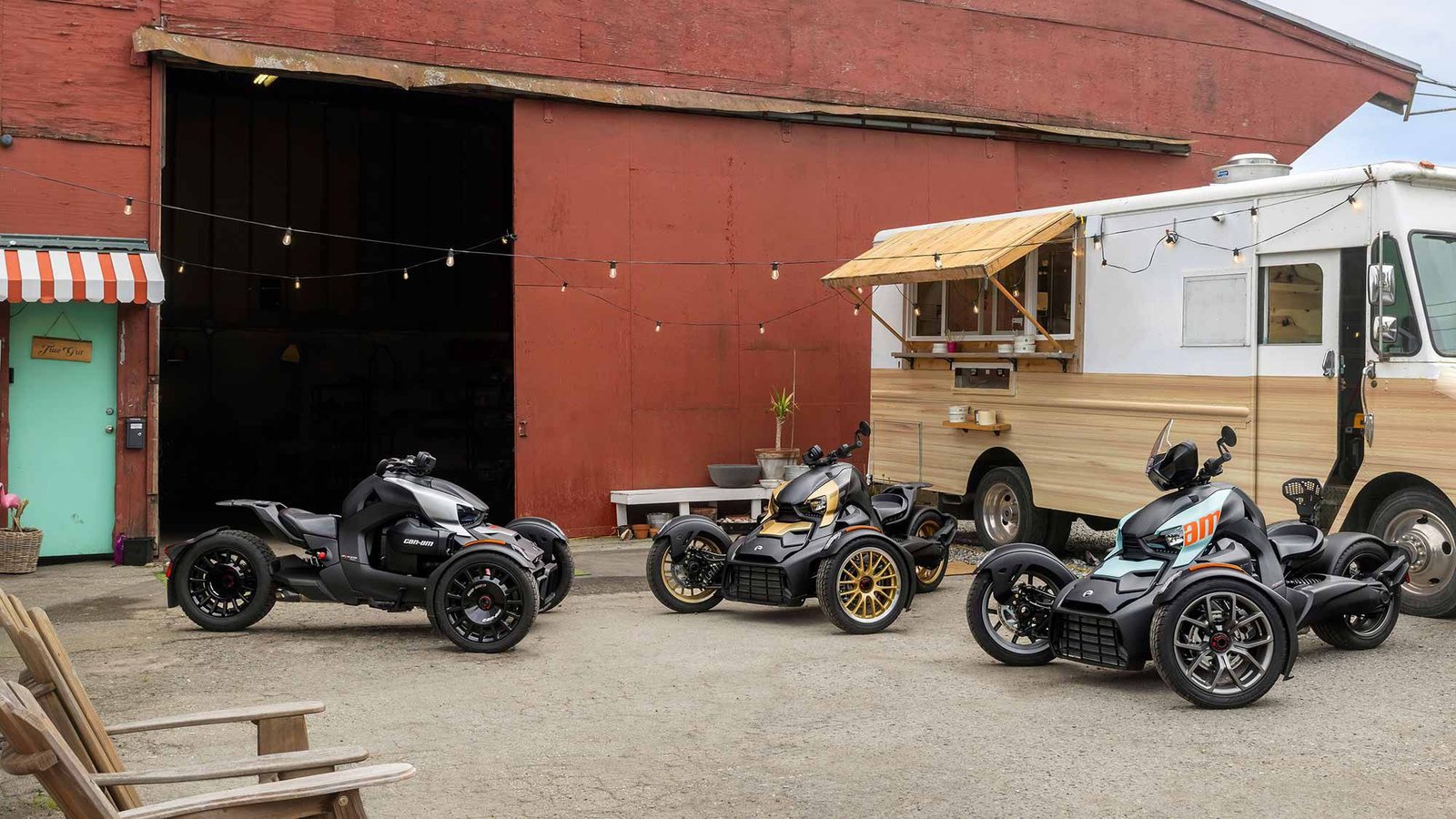 Can-Am Ryker Rally, Ryker Sport et Ryker avec l'option Ice Pop Blue.