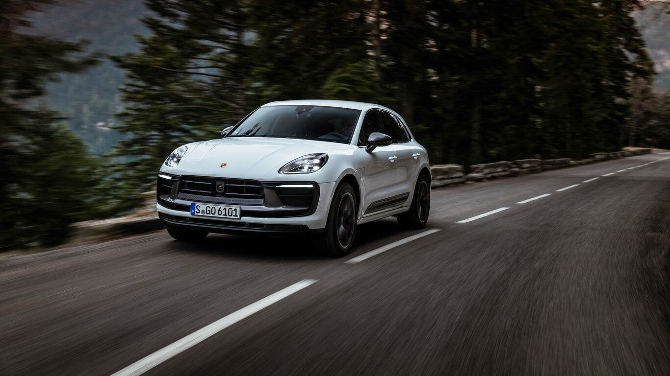 La Porsche Macan.
